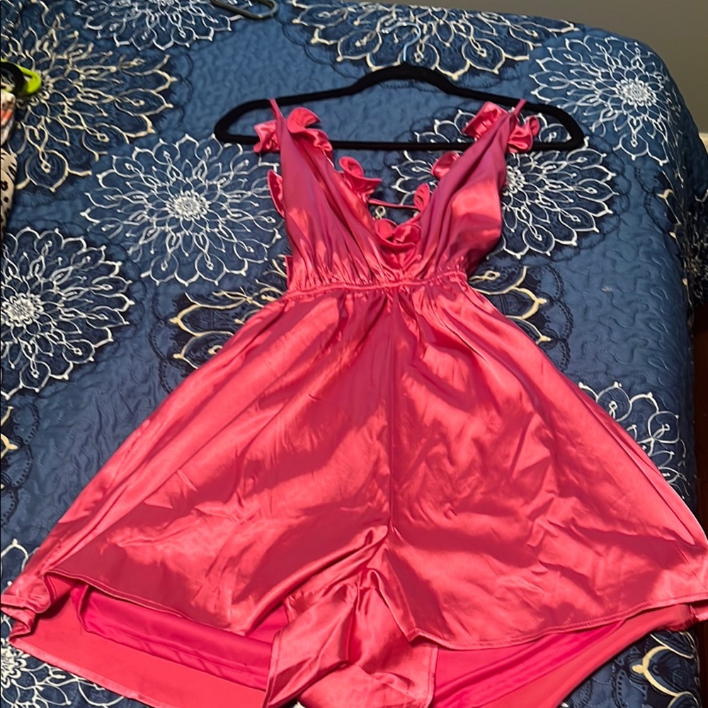 Pink Ruffled Romper Satan Dress - Picture 3 of 4